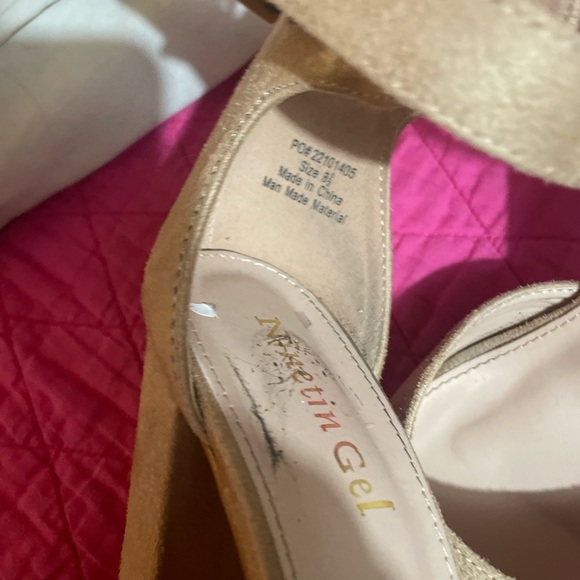 Super cute high heels size 8.5 - Picture 4 of 4